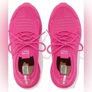 Fitflop women’s sleek super light sneakers